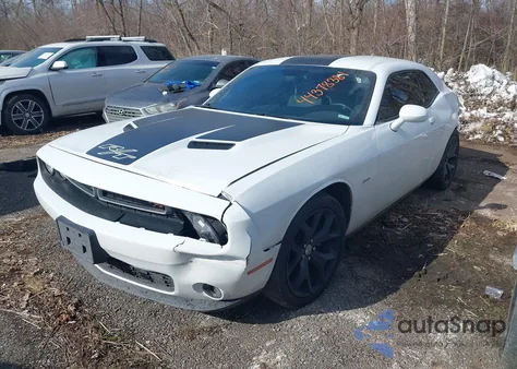 2015 Dodge Challenger R/T Plus z USA, uszkodzony, nr VIN 2C3CDZBT7FH761565